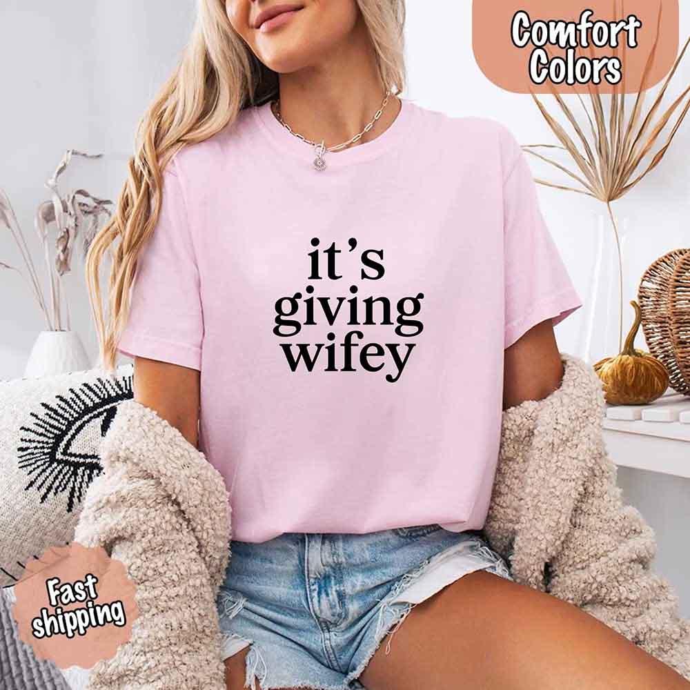 It's Giving Wifey Comfort Colors Tee – Bride to Be Wedding Gift - Image 17